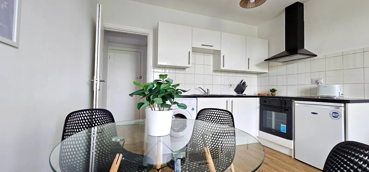 Harlequin Apartments By Switchback Stays 카디프 영국